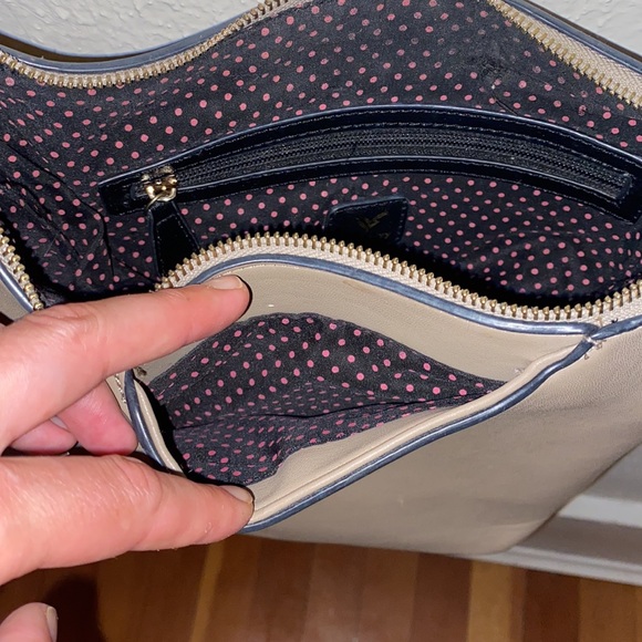 Cute purse! - Picture 5 of 7